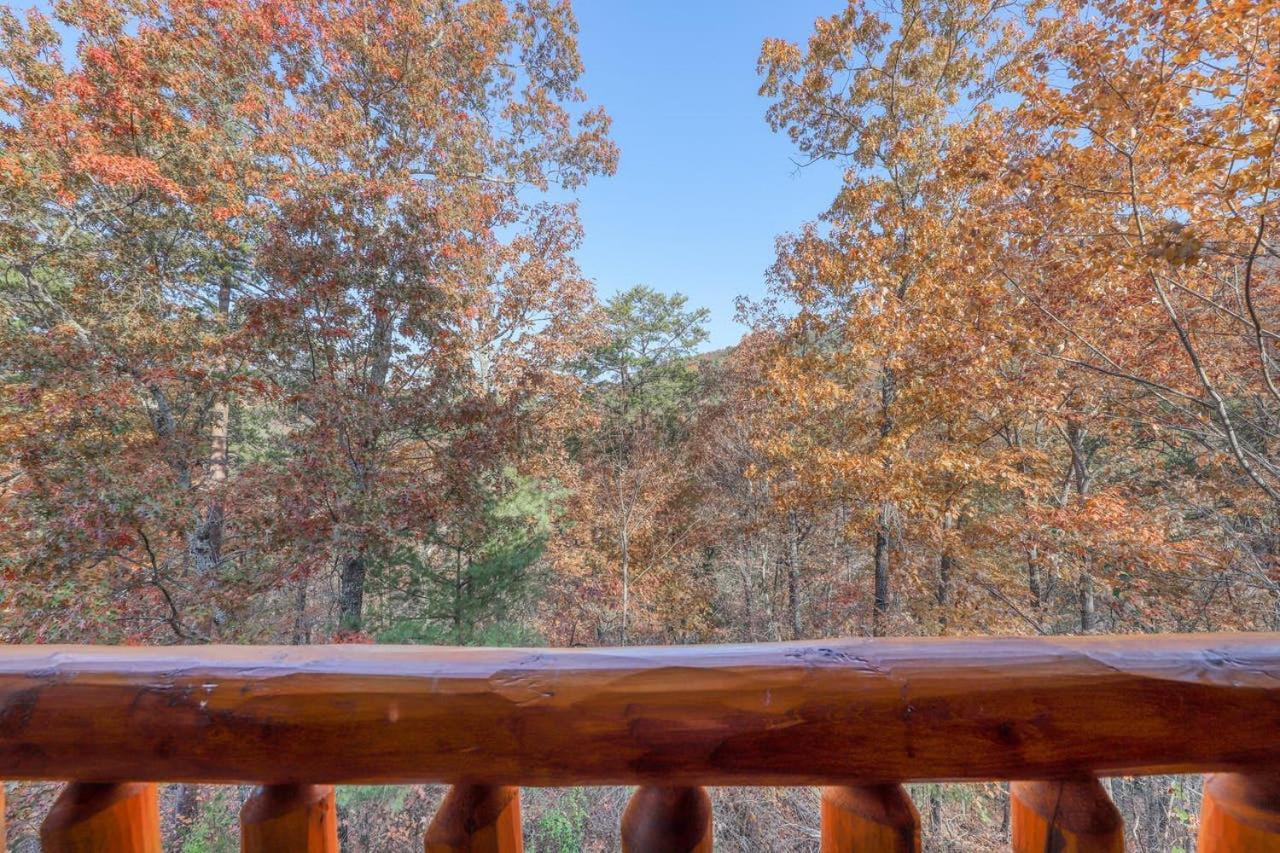 Black Bear Ridge Resort: Valhalla Manor By Dc Sevierville Exterior photo