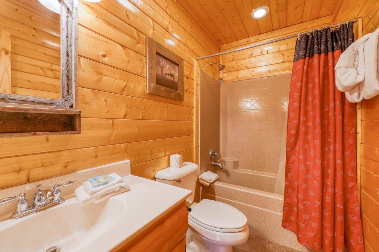 Black Bear Ridge Resort: Valhalla Manor By Dc Sevierville Exterior photo