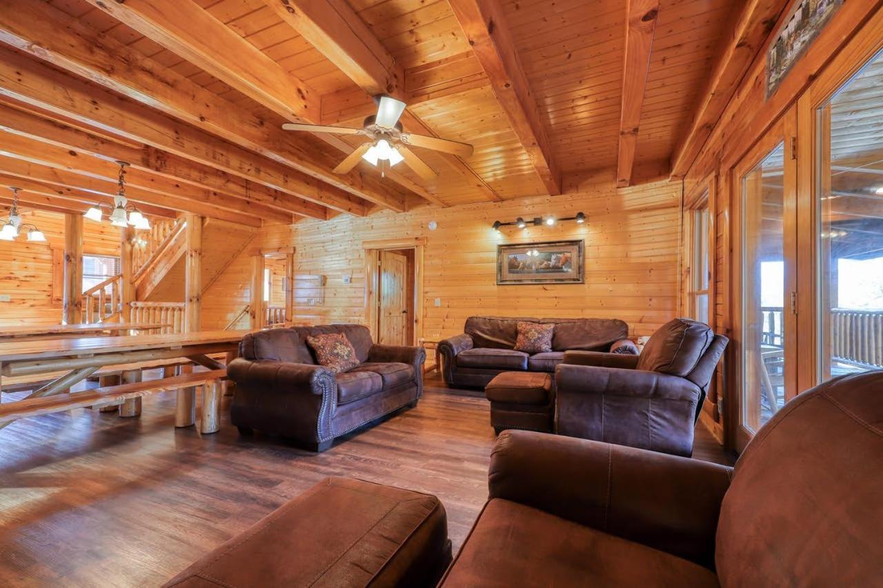 Black Bear Ridge Resort: Valhalla Manor By Dc Sevierville Exterior photo